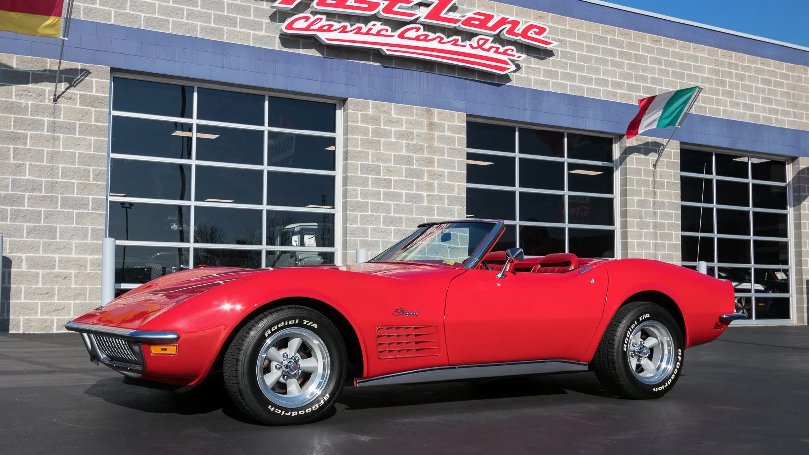 Click to Enlarge-Esc to Close Corvette Generations/C3/C3 1971 Corvette.webp